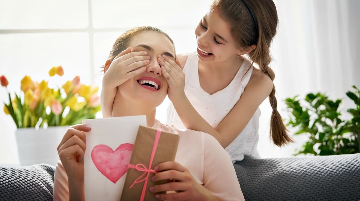 Holiday Gift For Mother that She Will Love this Year