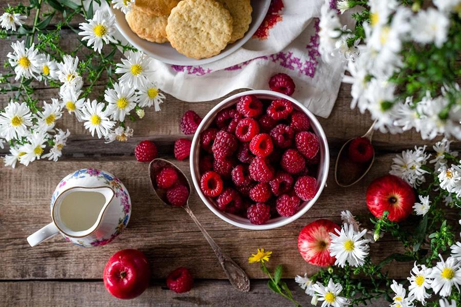 5 Healthy Foods That Will Boost Your Mood Happiness