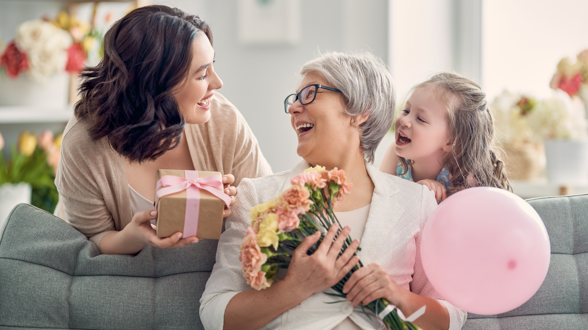 Surprising Mother’s Day Gifts for Grandma You Should Consider Giving