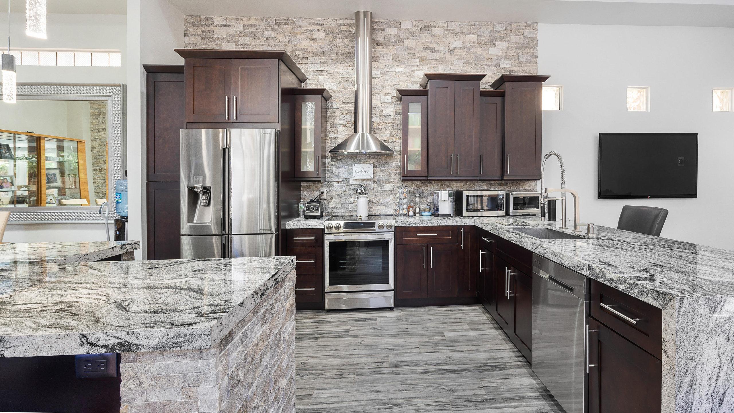 10 Ways to Setup a Professional Kitchen at Home
