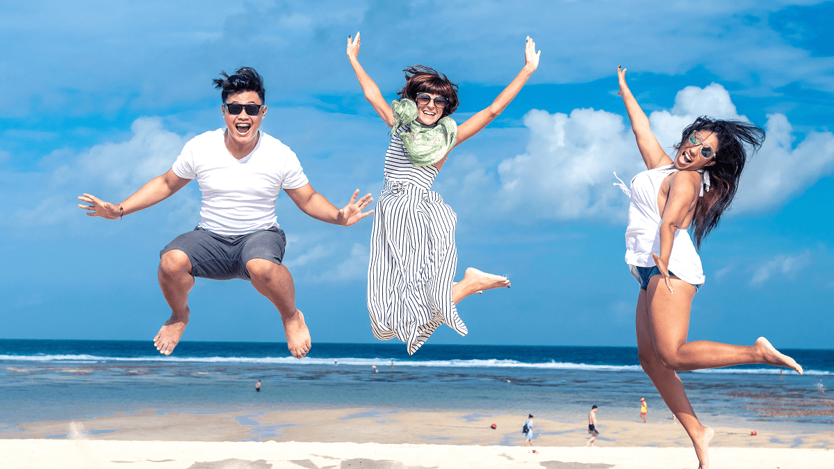 The Best Backyard Decor & Outdoor Catalogs to Kick Off Your Summer FUN!