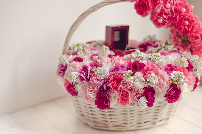 Flower gift basket